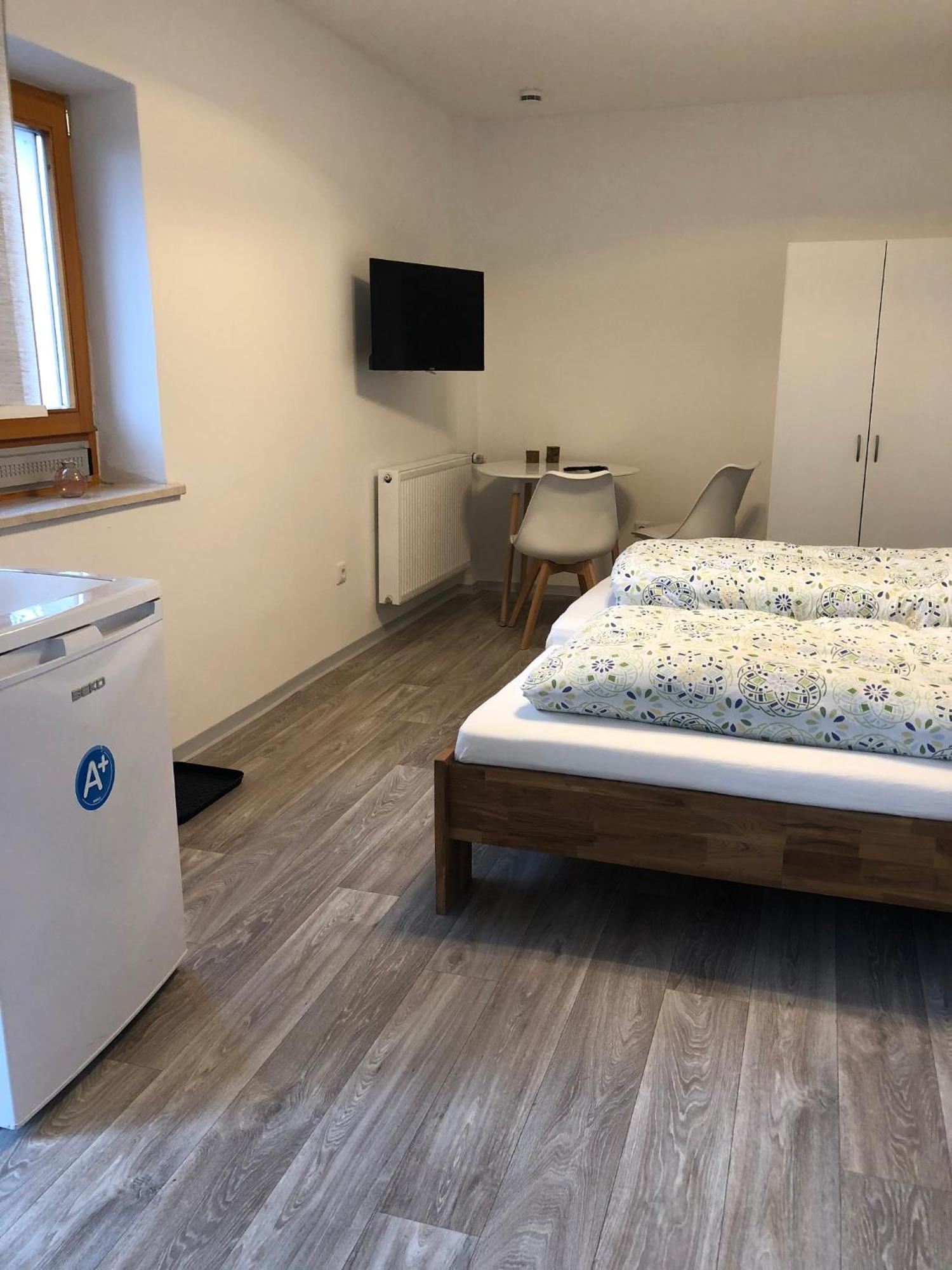 Pension Jaegerschenke Luhe-Wildenau Esterno foto